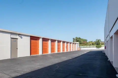Public Storage photo 2