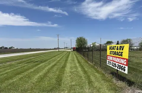 S & M Investment Properties in Macon, IL