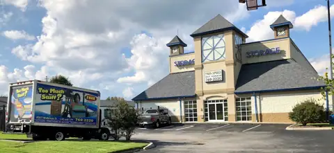 Twin Spires Self Storage in Knoxville, TN
