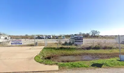 Summer Breeze RV & Boat Storage in Brookshire, TX