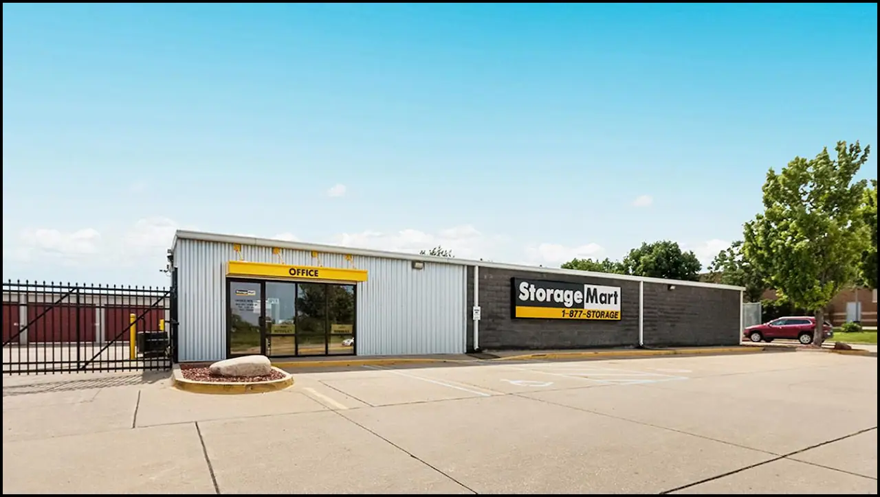 StorageMart, RV storage in Ankeny