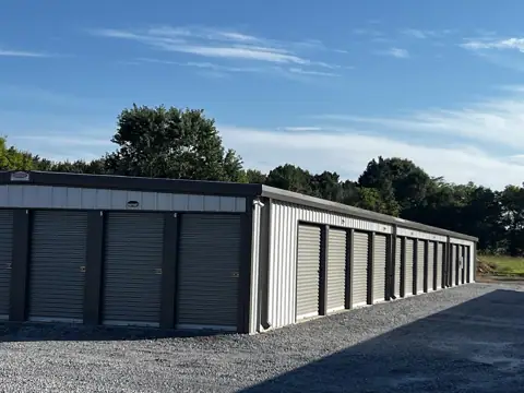 Rechal Ray Self Storage LLC in Calhoun, GA