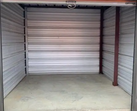 81 Self Storage photo 2