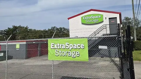 Extra Space Storage in Jacksonville, FL