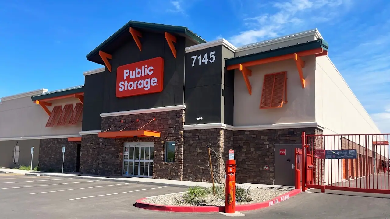 Public Storage, RV storage in Laveen