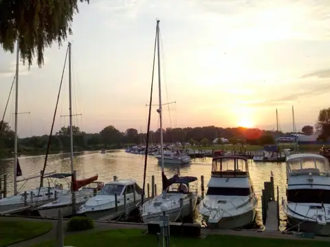 RiverBend Marina in Harrison Township, MI