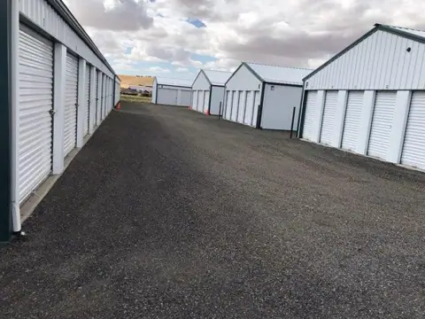 Airport RV & Mini Storage LLC in Colfax, WA