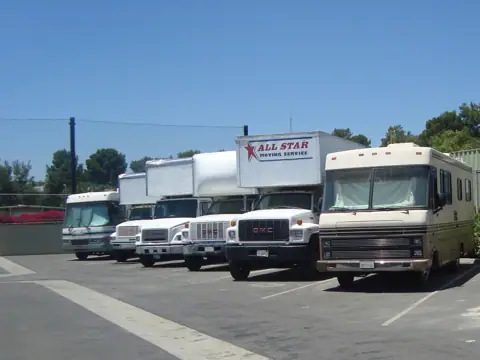 Mission Hills Self Storage in Mission Hills, CA