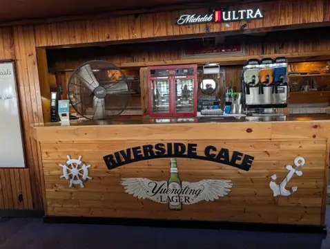 Riverside Marina Bar and Grill in Dayton, KY
