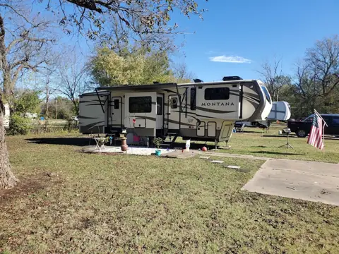 Lake Valley RV Park in Catoosa, OK