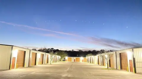Storage Zone Self Storage and Business Centers in Newberry, FL