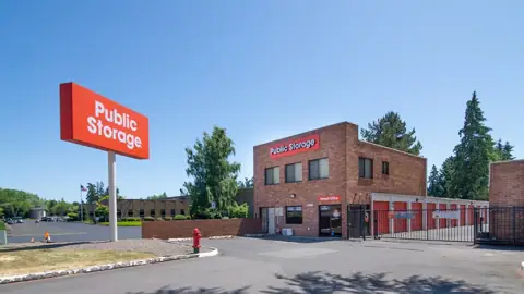Public Storage in Tigard, OR