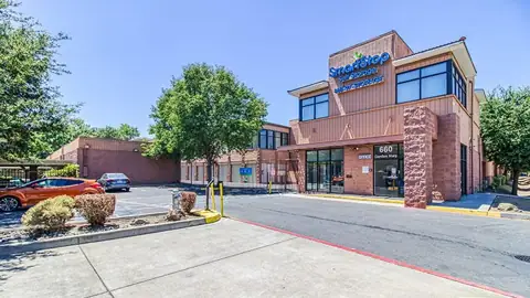 SmartStop Self Storage in Sacramento, CA
