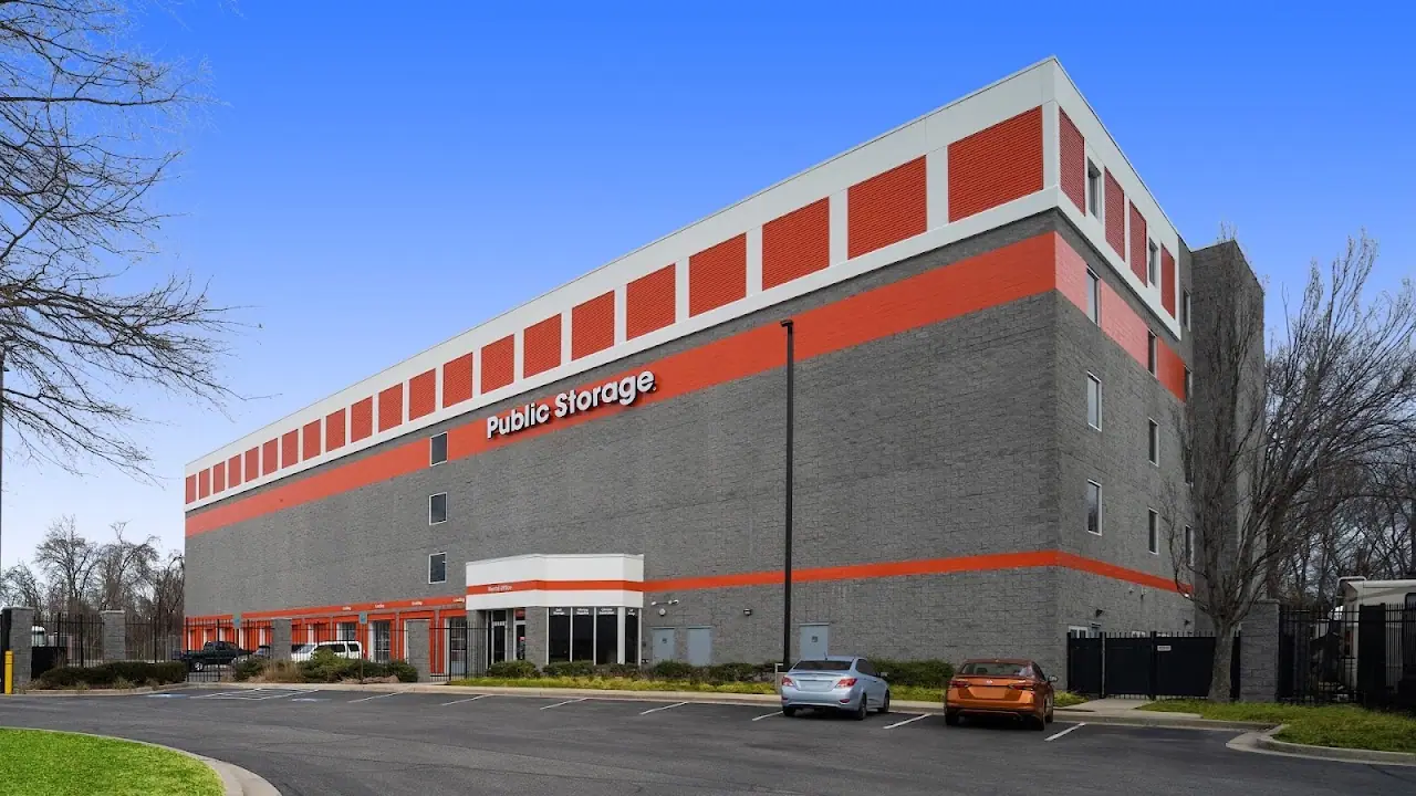 Public Storage, RV storage in Pasadena