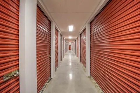 Public Storage photo 3