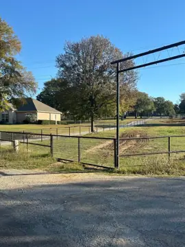 Browder Road RV & Boat Storage in Springtown, TX