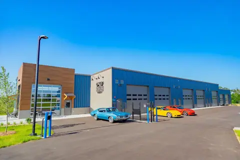 3rd Space Garages in Verona, WI