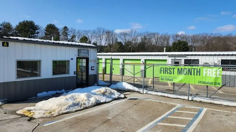 Extra Space Storage, RV storage in Northbridge