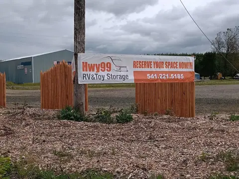 Hwy99rv&toystoragellc in Eugene, OR