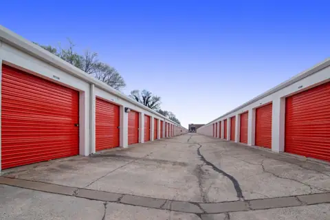 Public Storage photo 2