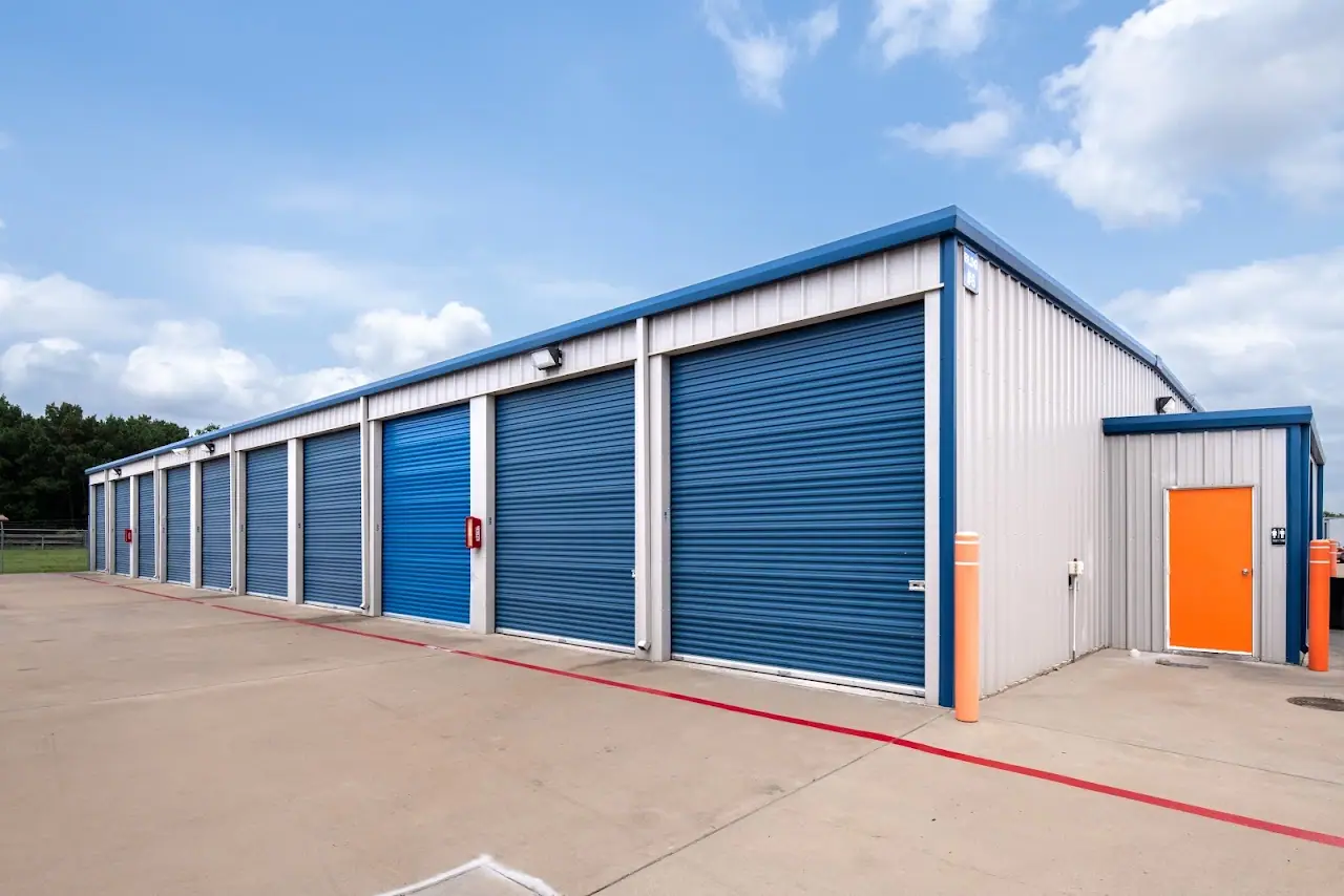 Mini Mall Storage, RV storage in Tomball