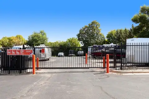 Public Storage photo 3