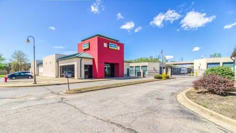 Snapbox Self-Storage in Horn Lake, MS