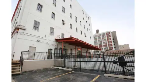Public Storage in Chicago, IL