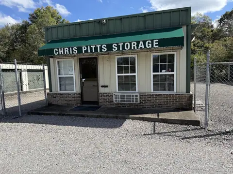 Chris Pitts Self Storage in Erin, TN