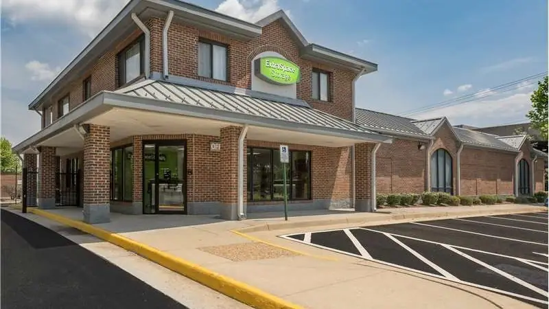 Extra Space Storage, RV storage in Herndon