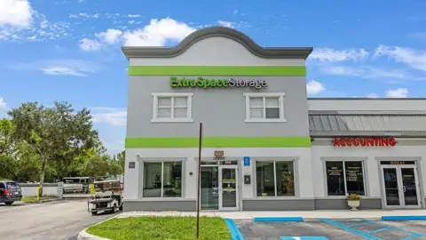 Extra Space Storage in Royal Palm Beach, FL