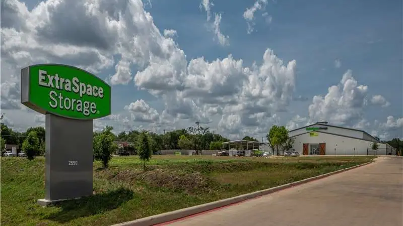 Extra Space Storage, RV storage in Buda