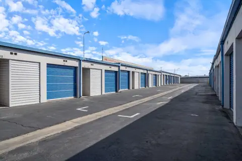 US Storage Centers in Gardena, CA