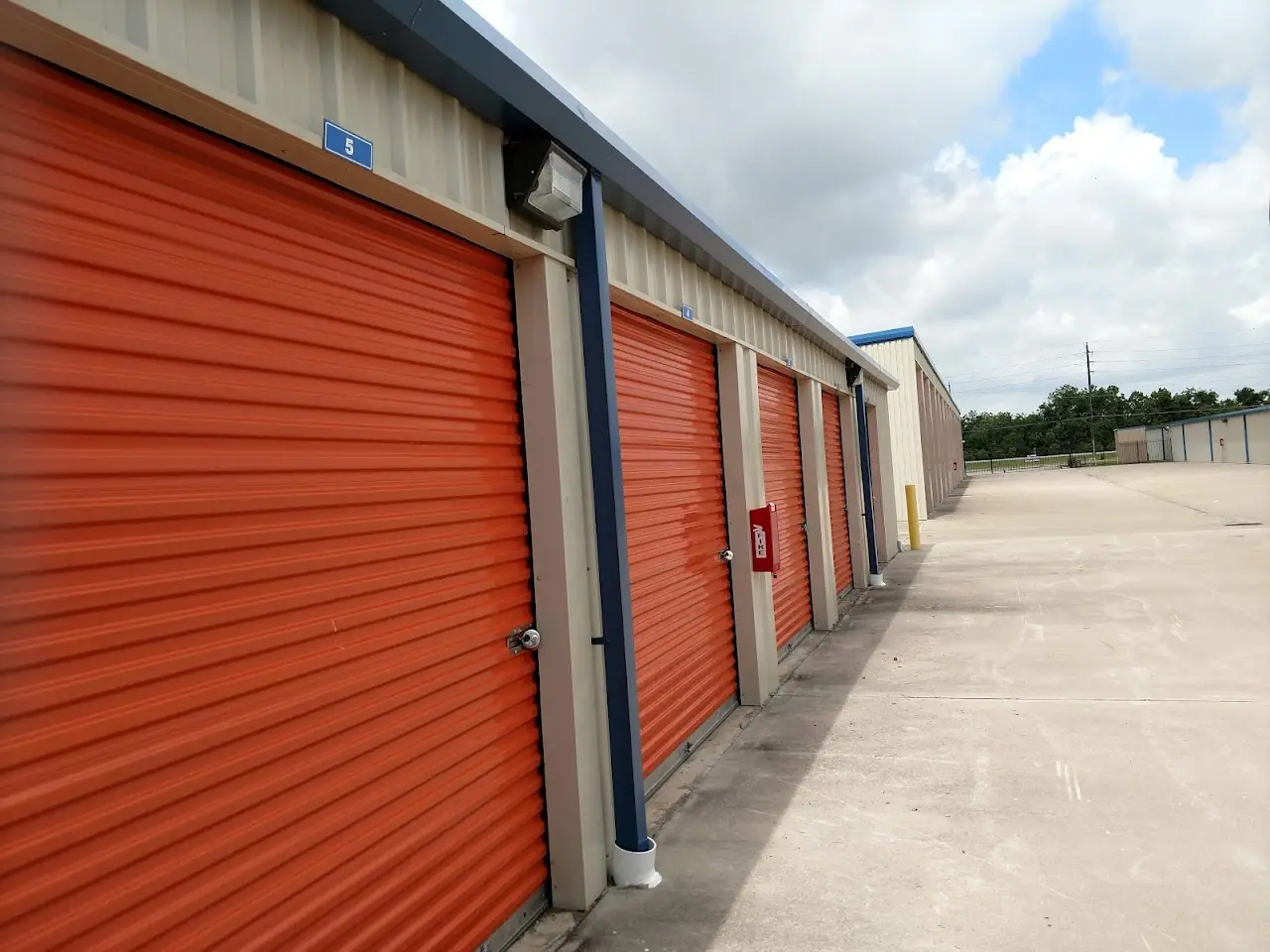 Eagle Drive Storage, RV storage in Baytown
