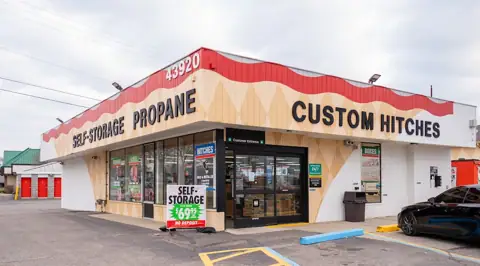 Self-Storage at U-Haul in Clinton Township, MI