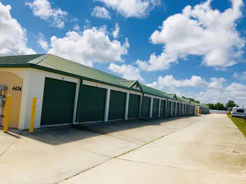PG 17 Storage in Punta Gorda, FL