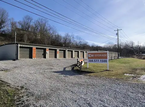 Mini Mall Storage - Parkersburg in Parkersburg, WV