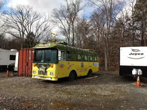 McCann's Mini Warehouses Ltd. in Hewitt, NJ