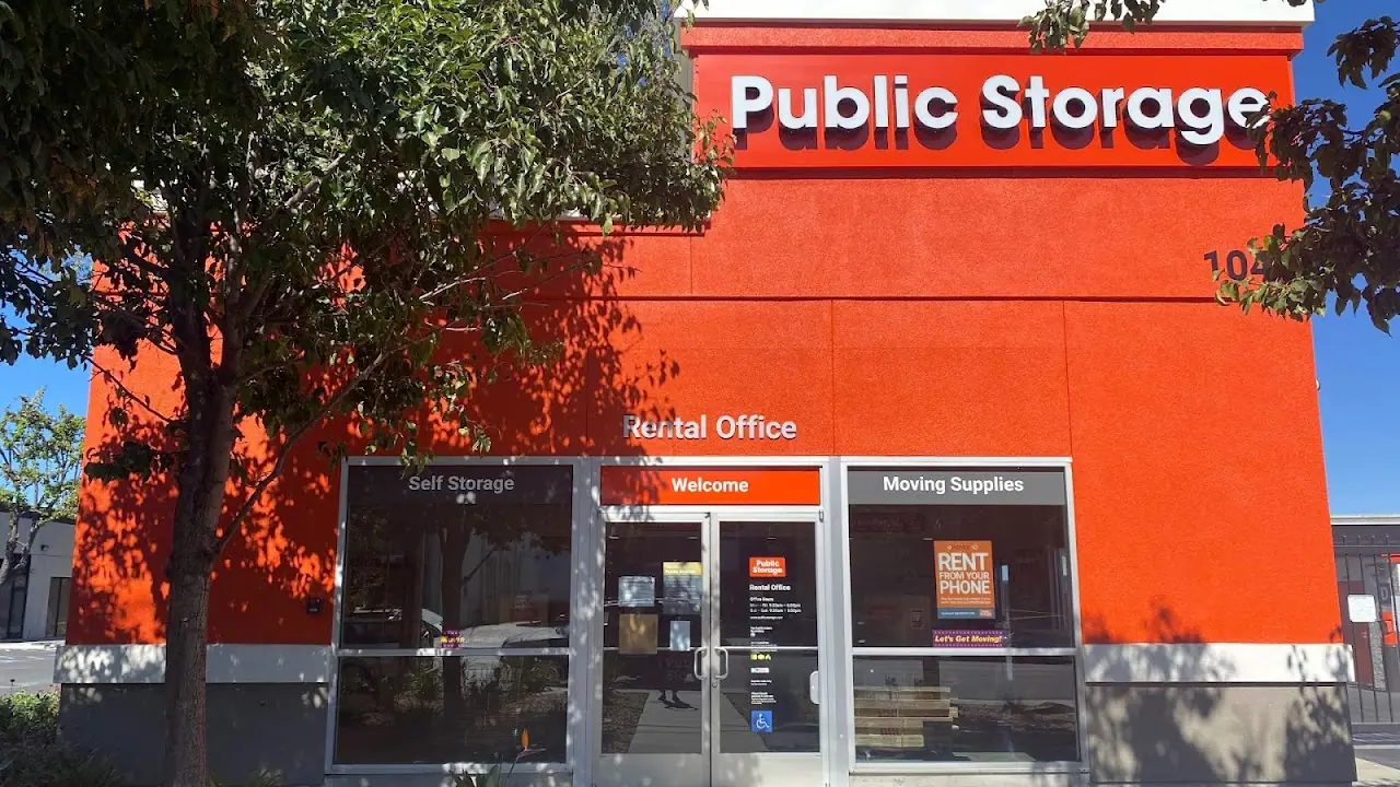 Public Storage, RV storage in Mountain View