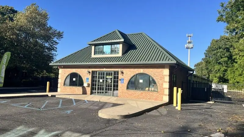 Extra Space Storage, RV storage in Oakdale