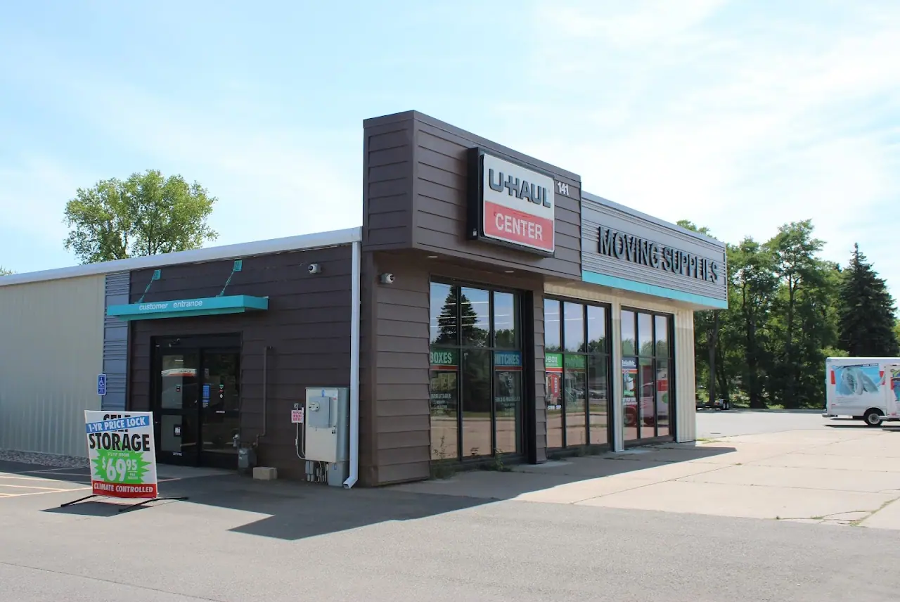 Self-Storage at U-Haul, RV storage in Schofield