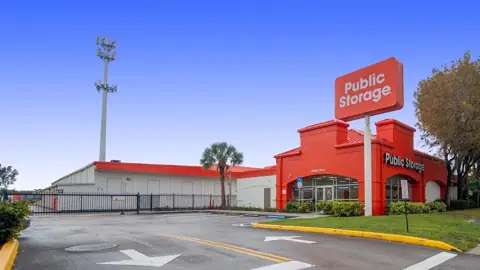 Public Storage in Miami, FL