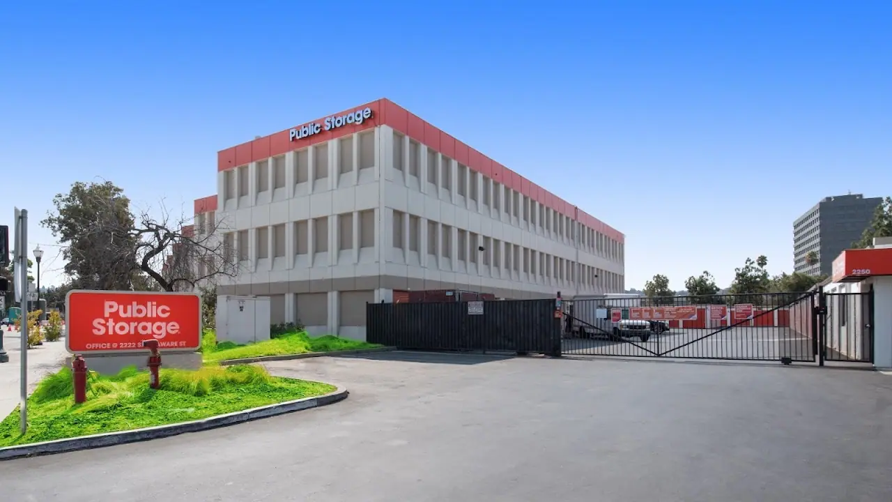 Public Storage, RV storage in San Mateo