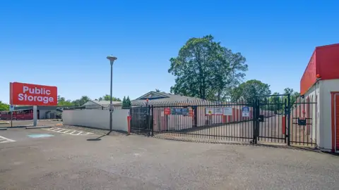 Public Storage in Happy Valley, OR