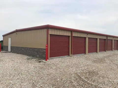 Iron Gate Storage in Chatham, IL