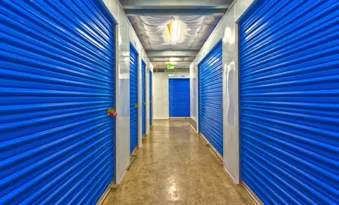 AAA Quality Self Storage in Long Beach, CA