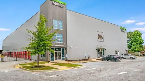Extra Space Storage in Simpsonville, SC