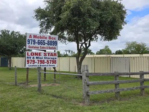 Lone Star RV & Mini Storage in Sweeny, TX