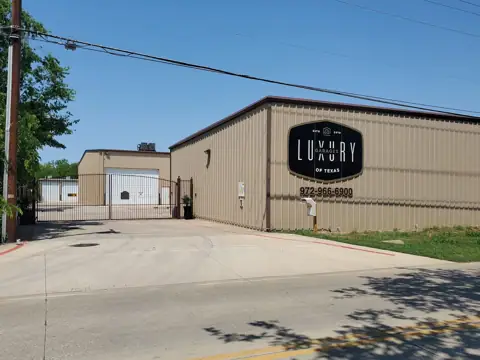 Luxury Garages of Texas in Lake Dallas, TX