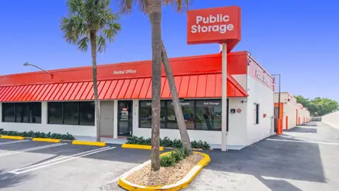 Public Storage in Pompano Beach, FL